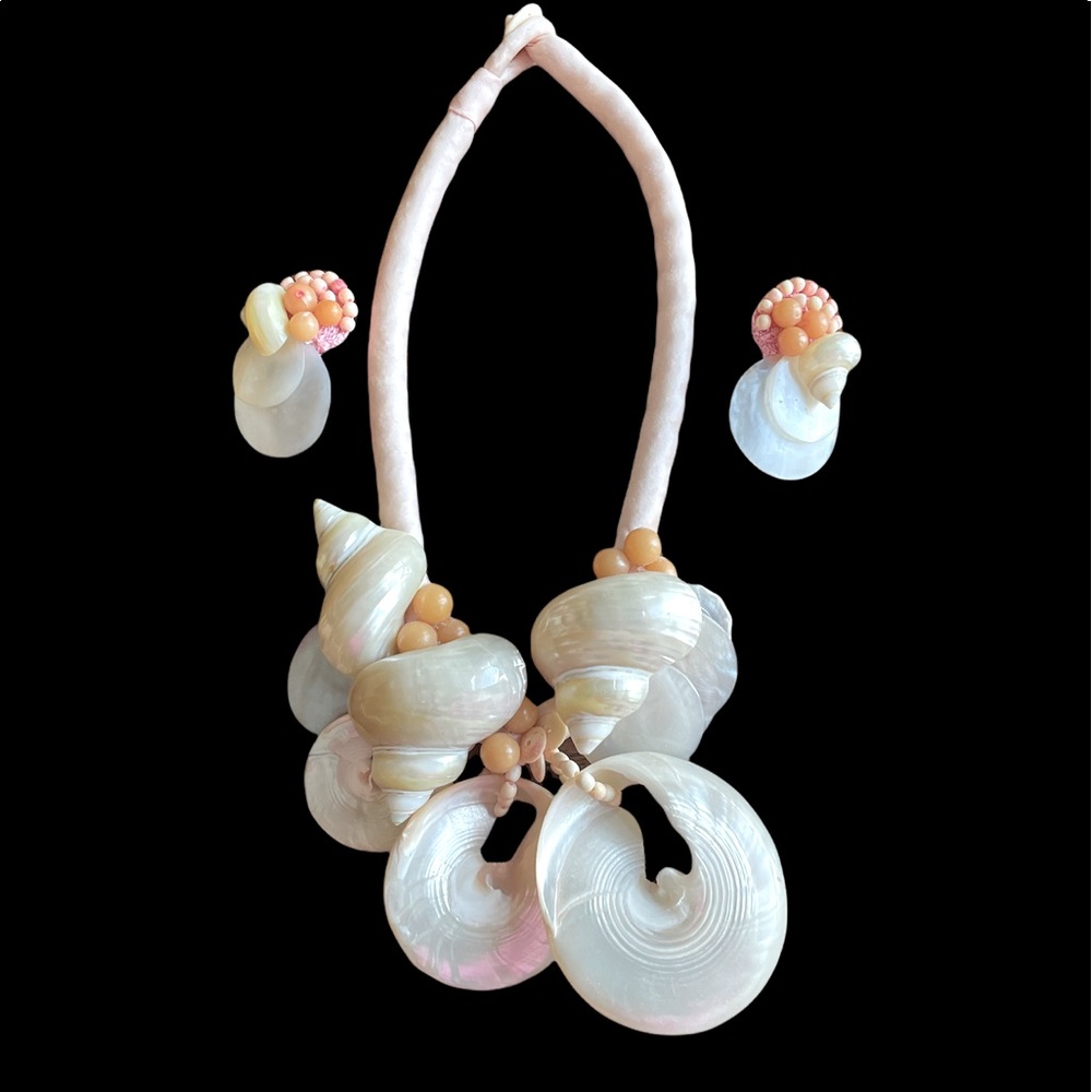 Vintage 80’s jewelry set